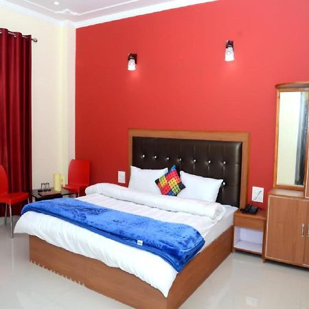StayApart - Hotel Bagsu Sarovar Dharamshala Buitenkant foto